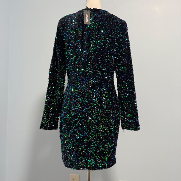 Boohoo Women’s Velvet Sequin Bodycon Mini Party Emerald Dress Size 10 - Picture 5 of 11
